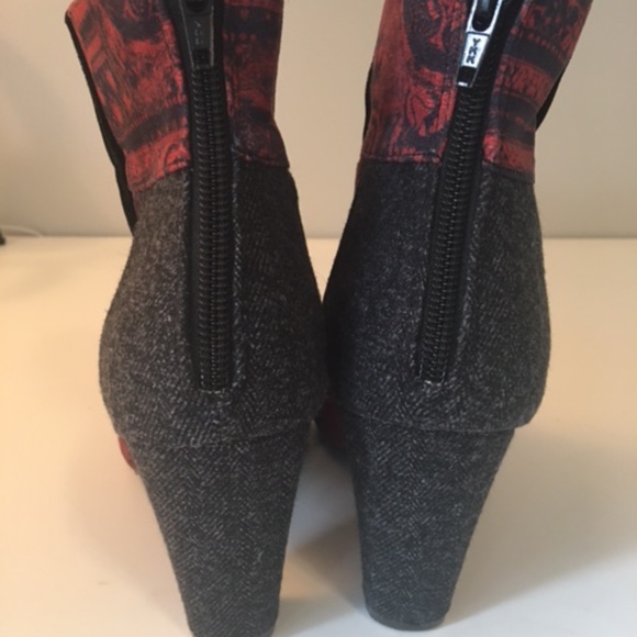 Textured heeled Desigual Ankle Boots size 38 - Picture 6 of 13